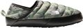 The North Face pantoffels Thermoball Traction Mule olijfgroen zwart - Groen