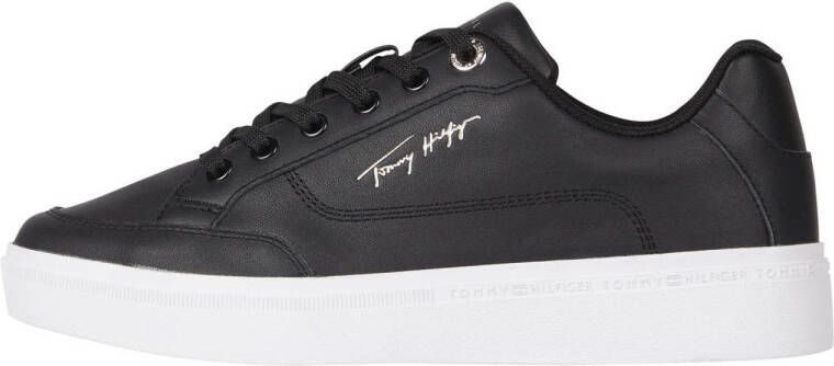 TOMMY JEANS Plateausneakers TJW RETRO BASKET ESS vrijetijdsschoen lage schoen veterschoen met zijlogo-vlag