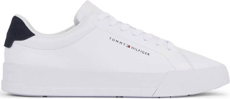 Tommy Hilfiger Plateausneakers TH COURT LEATHER GRAIN ESS vrijetijdsschoen halfschoen veterschoen met logo-opdruk