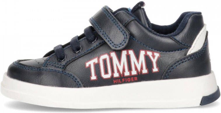 Tommy Hilfiger Slip-on sneakers LOW CUT LACE-UP VELCRO SNEAKER met logo-opschrift opzij