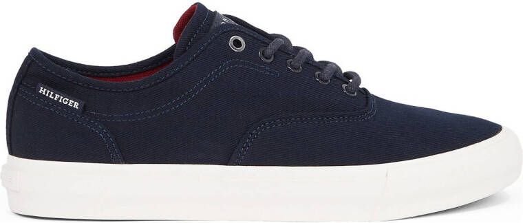 Tommy Hilfiger Plateausneakers TH HI VULC LOW OXFORD TWILL vrijetijdsschoen lage schoen veterschoen met label op de hiel