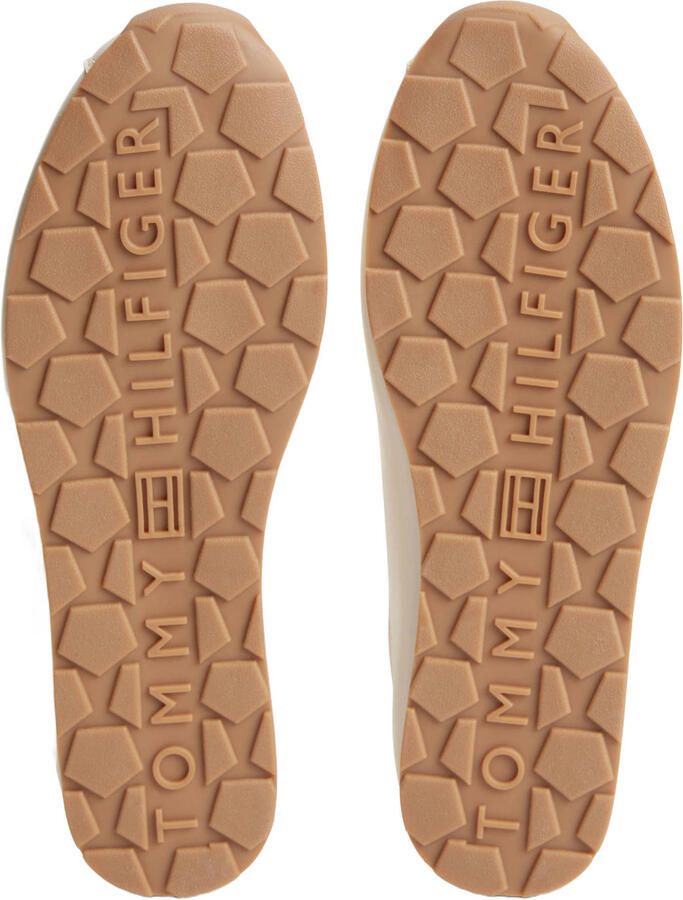 TOMMY HILFIGER Sneakers laag 'TH Monogram Plaque' crème - Foto 2