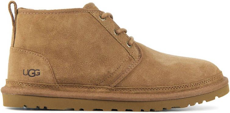 UGG Veterschoenen Neumel chukka boot vrijetijdsschoen met casual 3-gaats vetersluiting