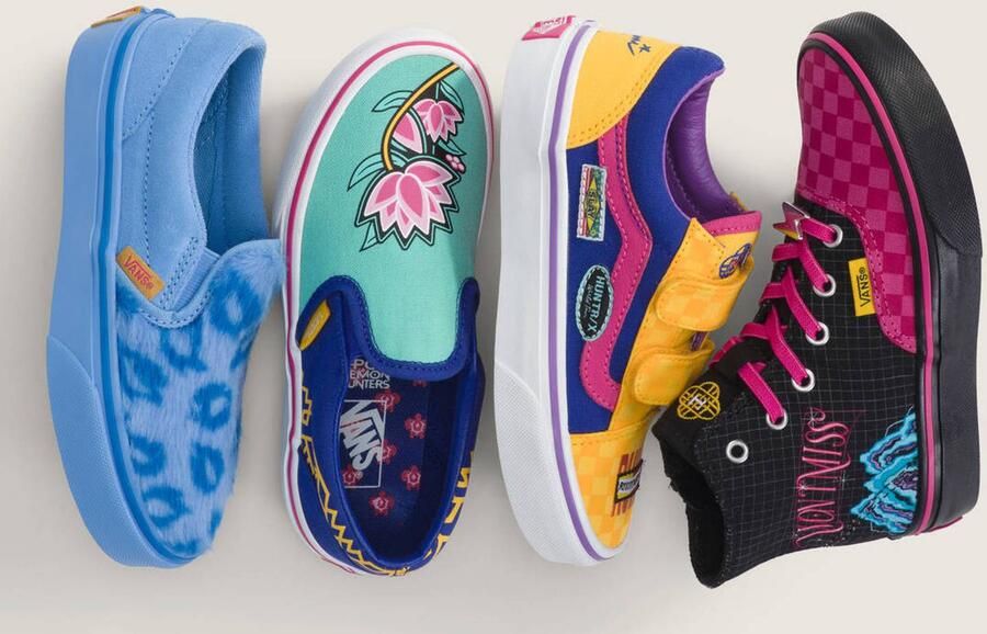Vans Classic Slip-On Kpop Demon Hunters sneakers met print blauw aqua - Foto 2