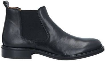ROBERTO BOTTICELLI Ankle boots