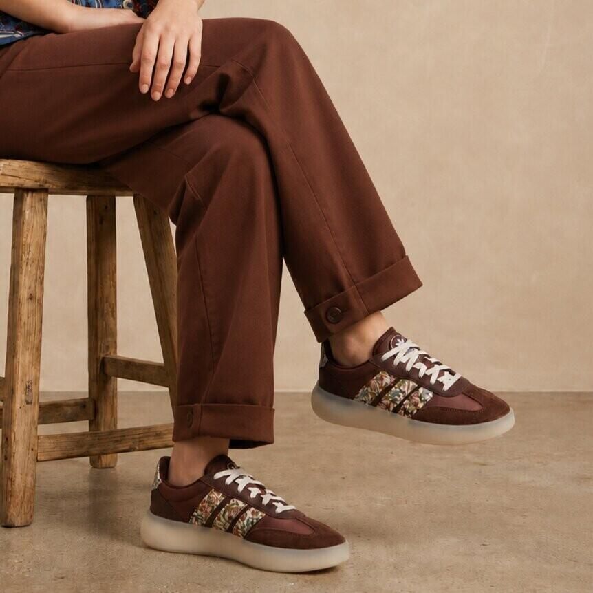 Adidas Sportswear Sneakers met bloemig logoband model 'BARREDA DECODE'