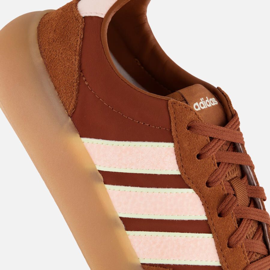 Adidas Sportswear BARREDA DECODE SCHOENEN Dames Bruin - Foto 2