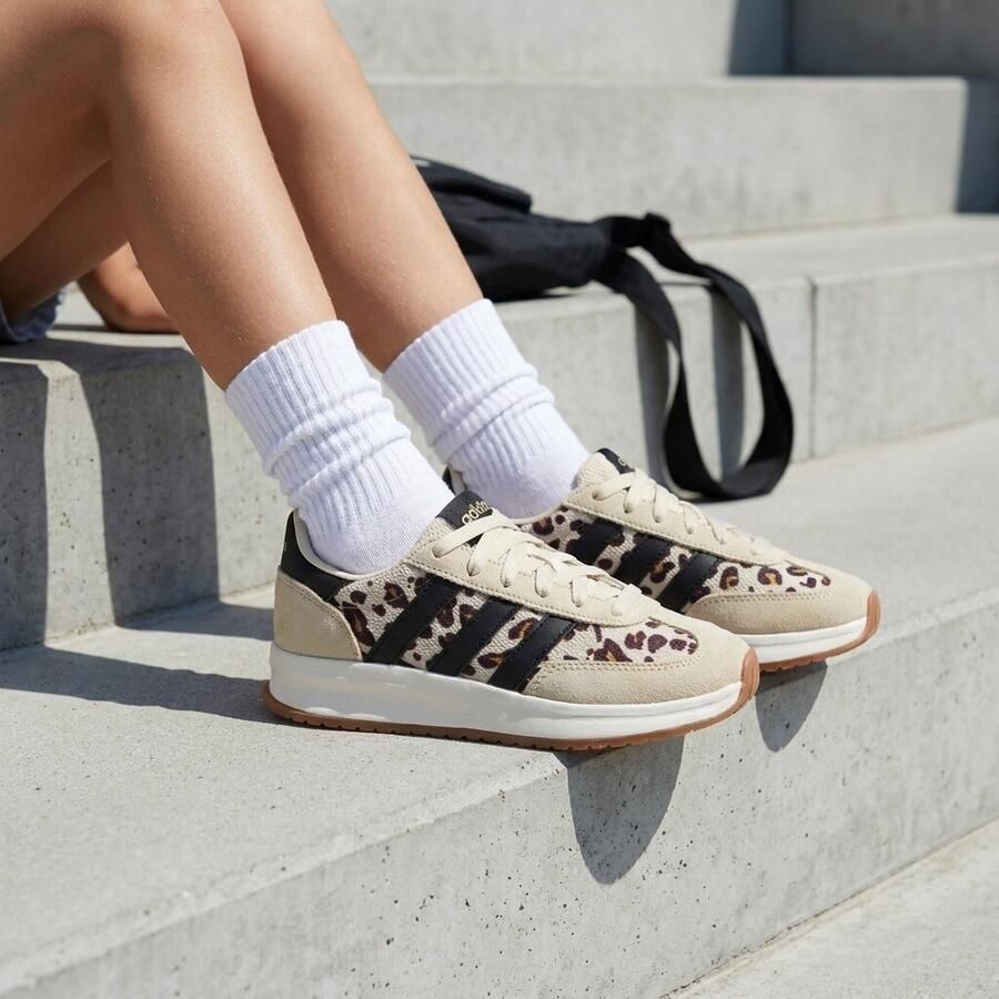 Adidas Sportswear RUN 70S 2.0 SCHOENEN Dames Bruin - Foto 5