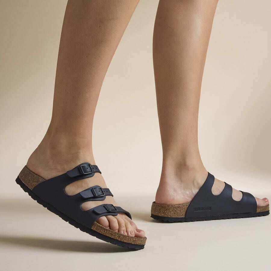 BIRKENSTOCK Slippers Dames Soft Foodbed Maat: 43 Materiaal: Leer Kleur: Zwart
