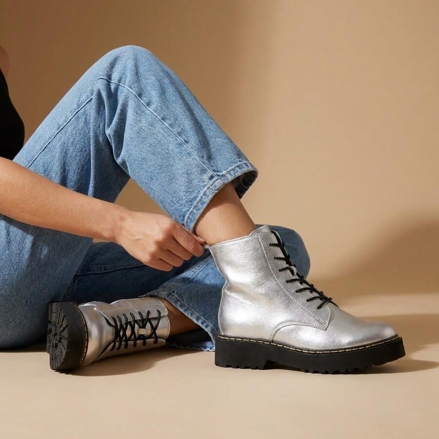 Cellini veterboots zilver metallic