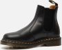 Dr. Martens Klassieke Chelsea-laarzen van glad leer met gele stiksels en AirWair-logo Black - Thumbnail 3