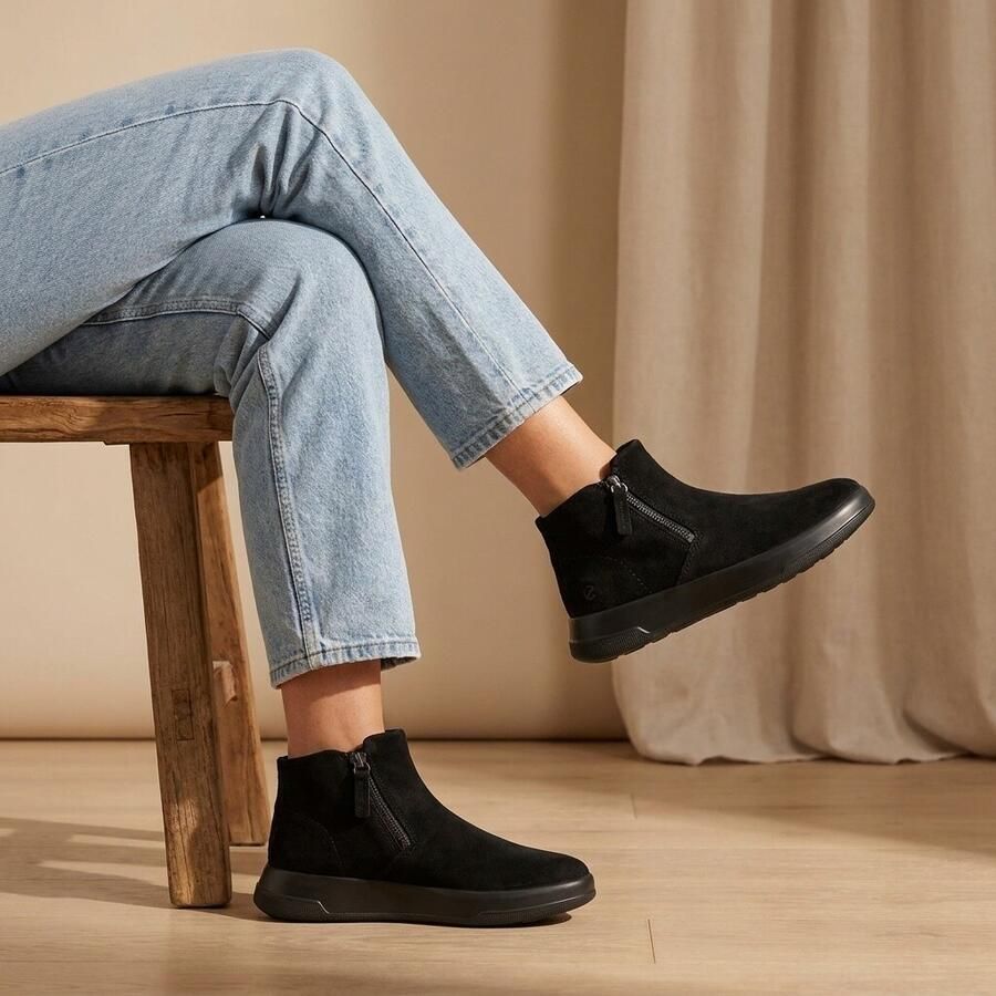ECCO Move W Zip Enkellaarsjes zwart Suède