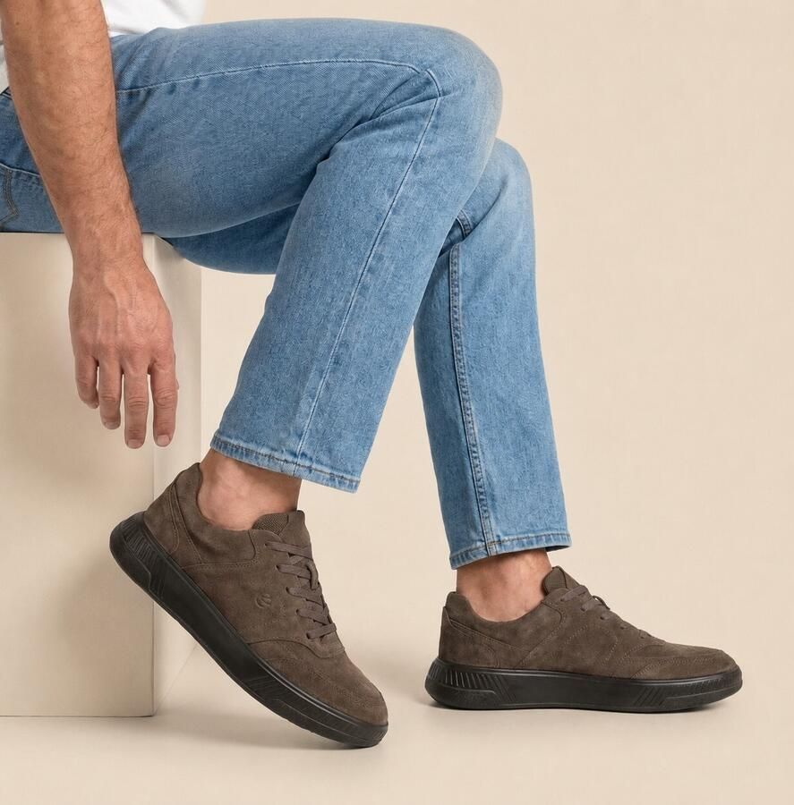 ECCO Move Walkers Sneakers bruin Suede