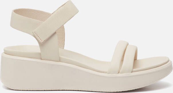 ECCO Flowt Wedge LX sandalen met sleehak beige