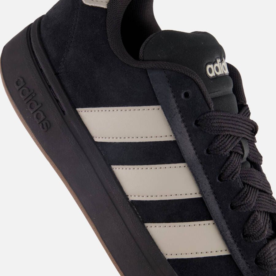 Adidas Grand Court Alpha Sneakers zwart