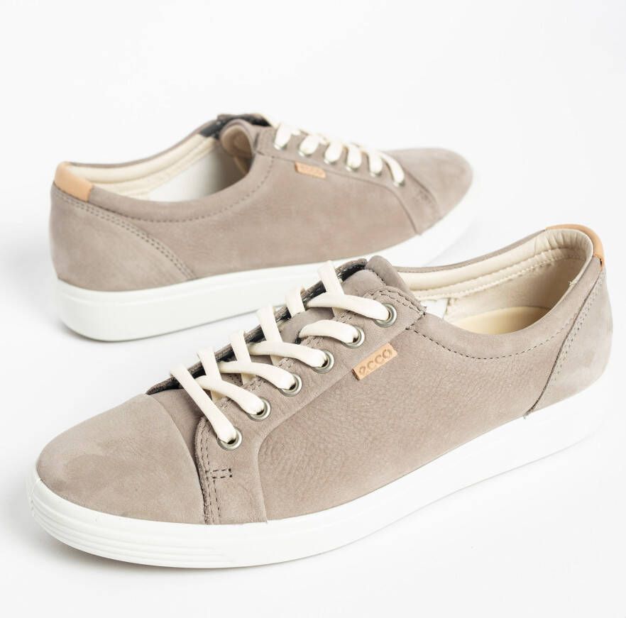 Gabor Sneakers goud Leer