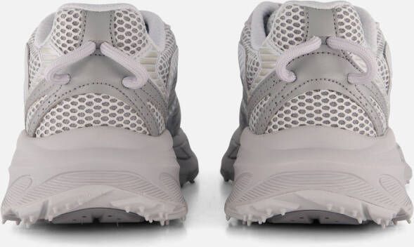 Lacoste L003 Neo Sneakers grijs Textiel