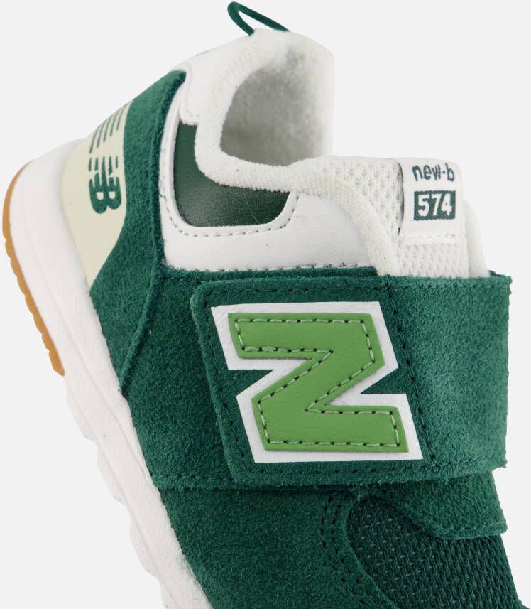 New Balance 574 Sneakers groen Suede