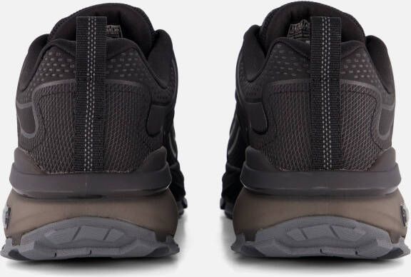 Skechers Max Protect Ironguard Sneakers zwart