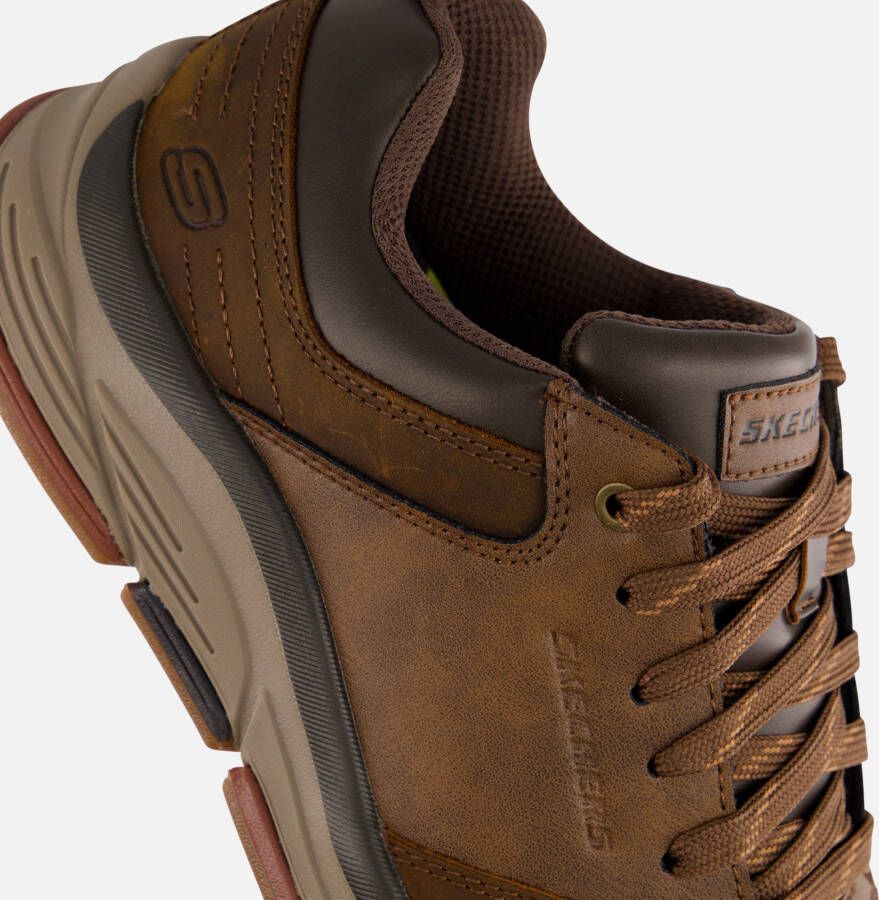 Skechers Relaxed Fit Benago Treno Sneakers bruin