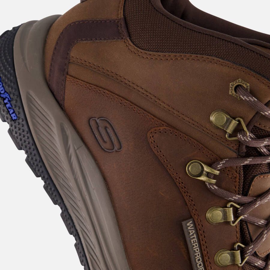 Skechers Relaxed Fit Slip-in Veterschoenen bruin