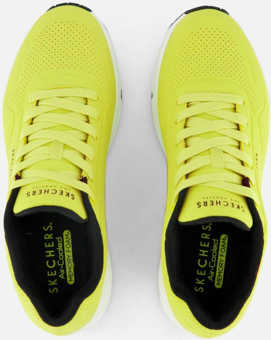 Skechers Uno Stand On Air Sneakers geel