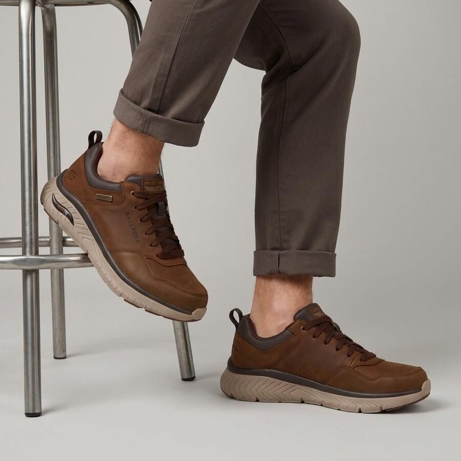 Skechers Arch Fit Crosser Ronaldo Veterschoenen Laag Donkerbruin