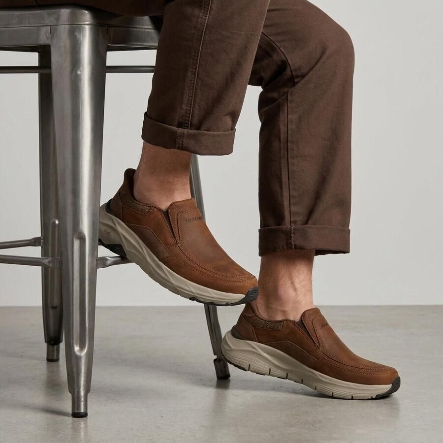 Skechers Slip-Ins: Arch Fit Maverick Sportief Cognac