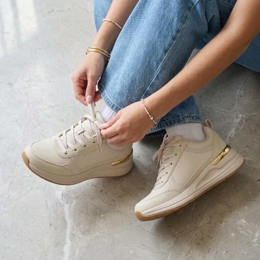 Skechers Innovatieve Sneaker Collectie voor Iedereen Beige Dames