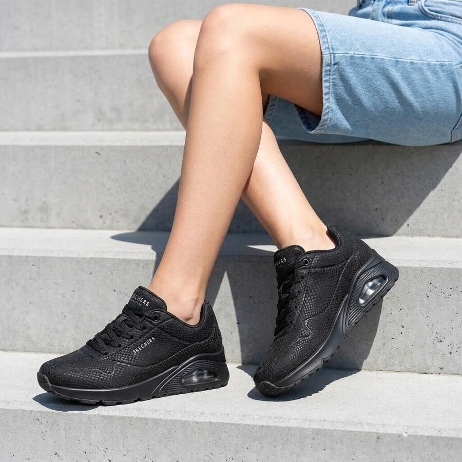Skechers Uno Shiny Scale Sneakers zwart