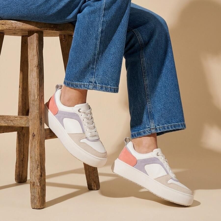 Tamaris Plateausneakers vrijetijdsschoen lage schoen veterschoen met contrastafwerkingen