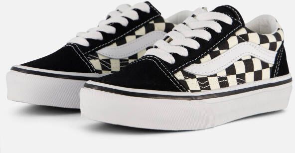 Vans off the wall old skool V color theory checker