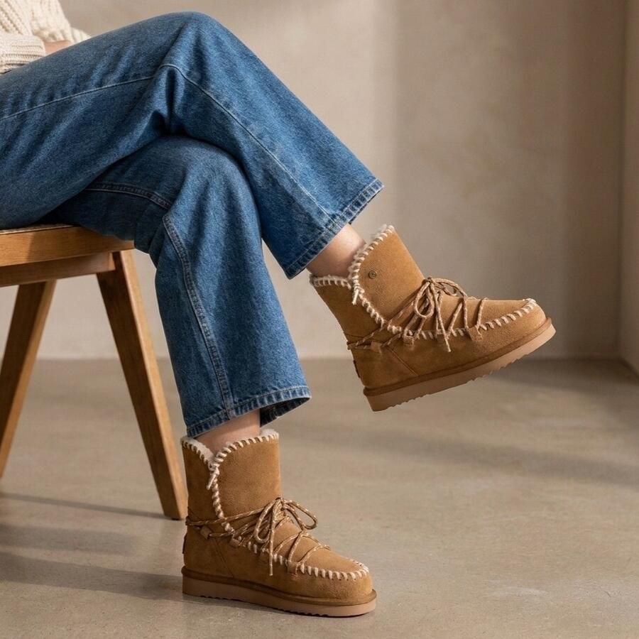 Warmbat Australia Waturra gevoerde suède enkelboots cognac